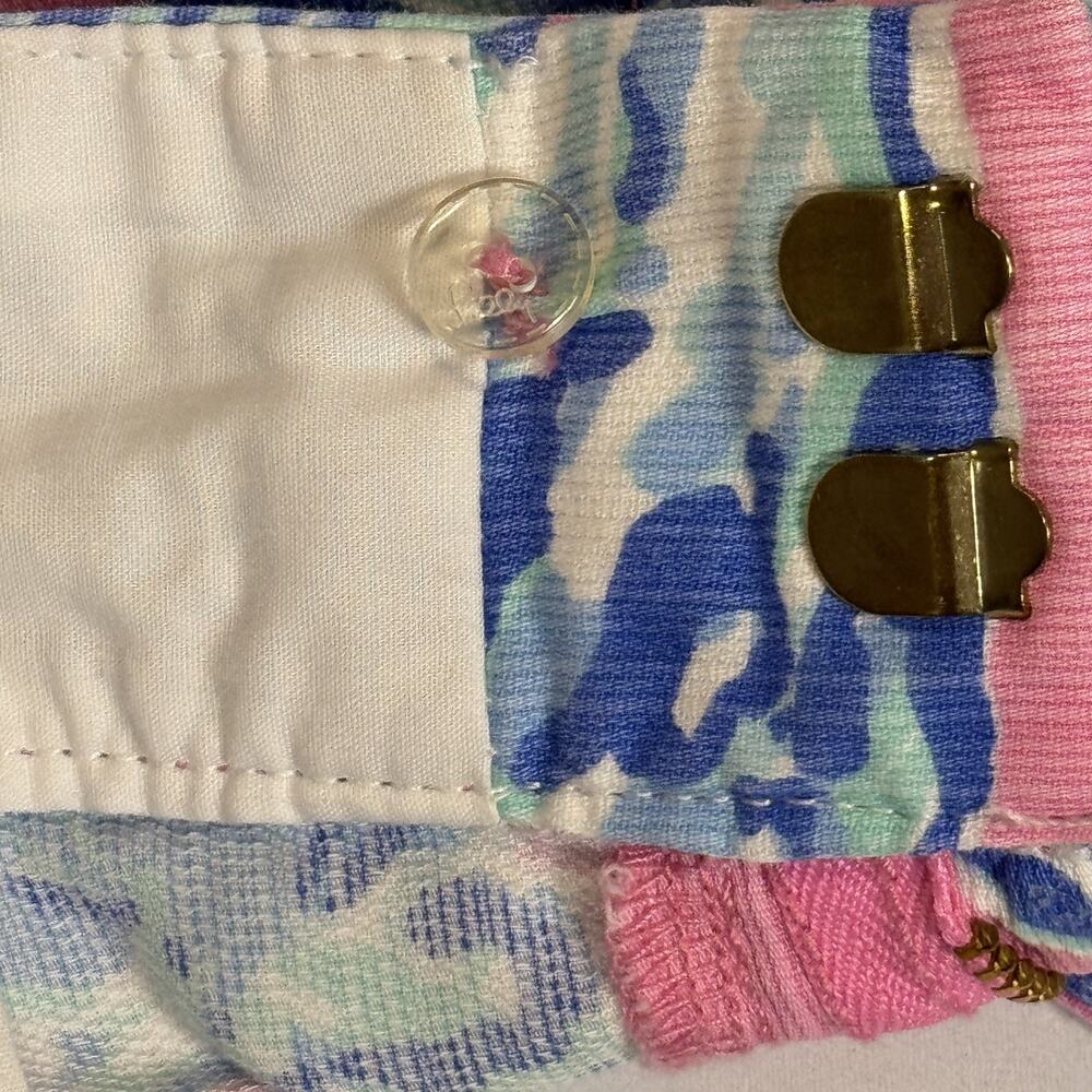 Lilly Pulitzer Women’s The Chipper Short Blue/Pink Tropical Bermuda Shorts Sz 12 - Picture 2 of 16